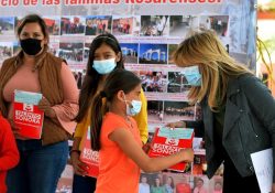Cumple Gobernadora con habitantes de Quiriego y Rosario Tesopaco