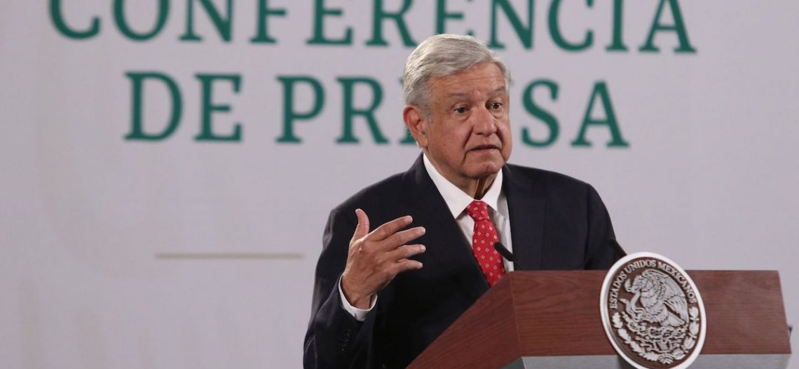 López Obrador anuncia que tiene covid-19; los síntomas son leves dice