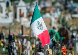 México ronda los 150 mil decesos; Ssa reconoce aceleramiento de la pandemia