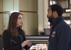 Anne Hathaway estrena comedia romántica ambientada en la pandemia