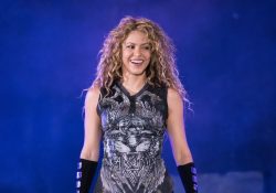 Shakira vende el 100% de su catálogo de canciones