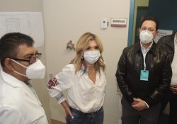 Supervisa Gobernadora ampliación de hospital comunitario en Puerto Peñasco
