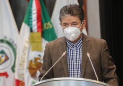 Solicitarán reasignación de recursos para docentes