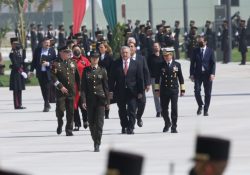 ‘Errores del Ejército, por gobiernos civiles’; presidente inaugura instalaciones en Santa Lucía