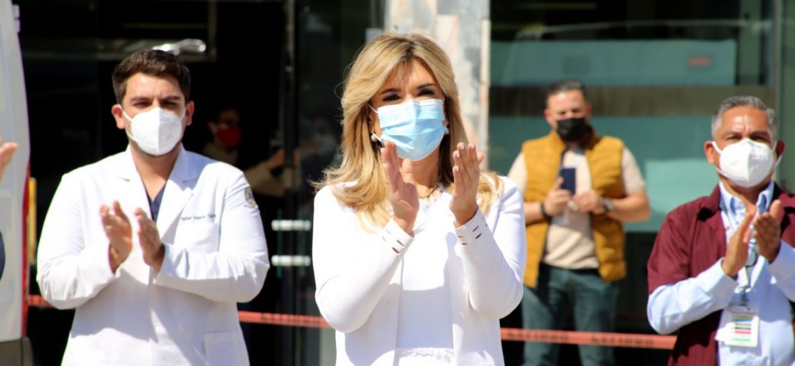 Reconoce Gobernadora a personal de salud, por su entrega durante la pandemia