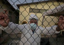 Ecuador impone más restricciones ante nueva ola de covid