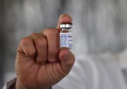 Cuba iniciará campaña de vacunación con su propia vacuna