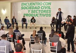 Propone el «Borrego» Gándara trabajo en equipo con sociedad de Nogales