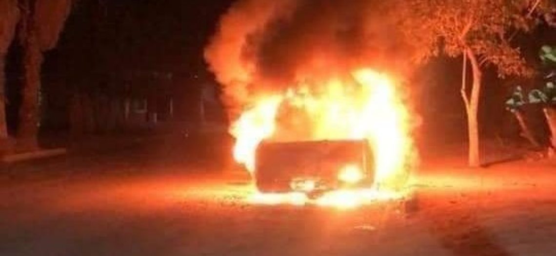 Atentado contra un aspirante a alcalde de Etchojoa; quemaron su vehículo