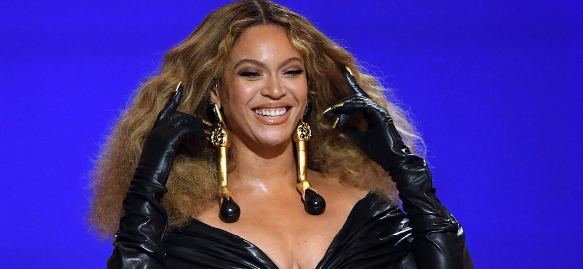 Beyonce rompe el récord en los premios Grammy