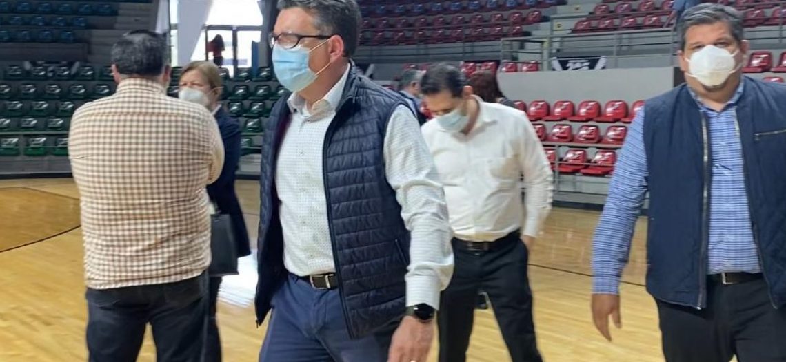 Vacunarán en automóvil en Estadio Sonora y Unison: Clausen Iberri