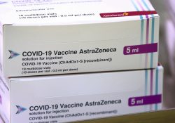 Vacuna AstraZeneca se mantendrá en esquema de aplicación: Ssa