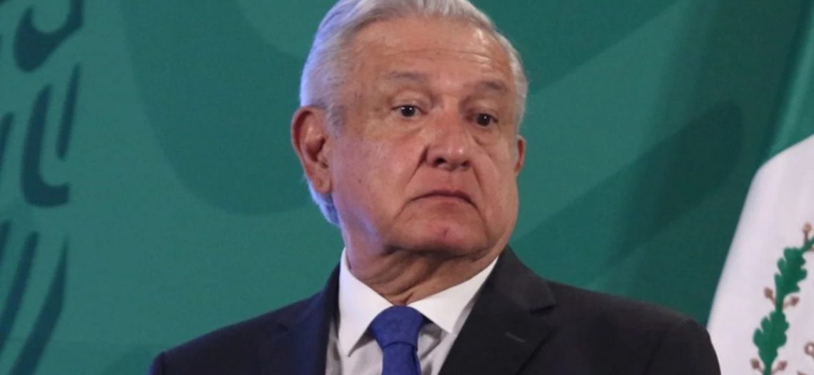 AMLO acusa de nuevo: TEPJF y el INE fueron creados para que no haya democracia.