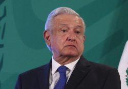 AMLO acusa de nuevo: TEPJF y el INE fueron creados para que no haya democracia.