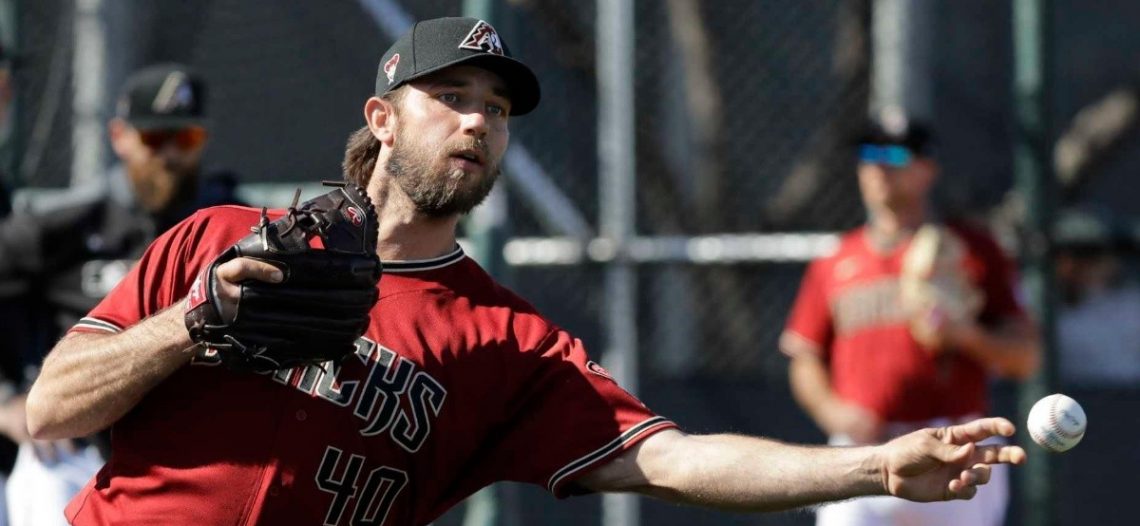 Bumgarner lanza joya de pitcheo sin registro oficial