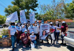 “Para solucionar los problemas de Guaymas necesitamos trabajar juntos, gobierno y sociedad”: Karla Córdova, en su visita a la colonia Petrolera.