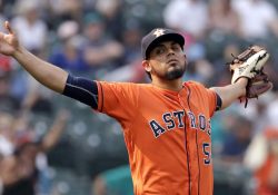 Roberto Osuna habría acordado jugar con Diablos Rojos en LMB