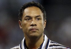 MLB despide a Roberto Alomar por grave acusación