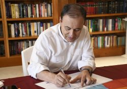 Alfonso Durazo presenta su declaración 3 de 3; se compromete con la transparencia