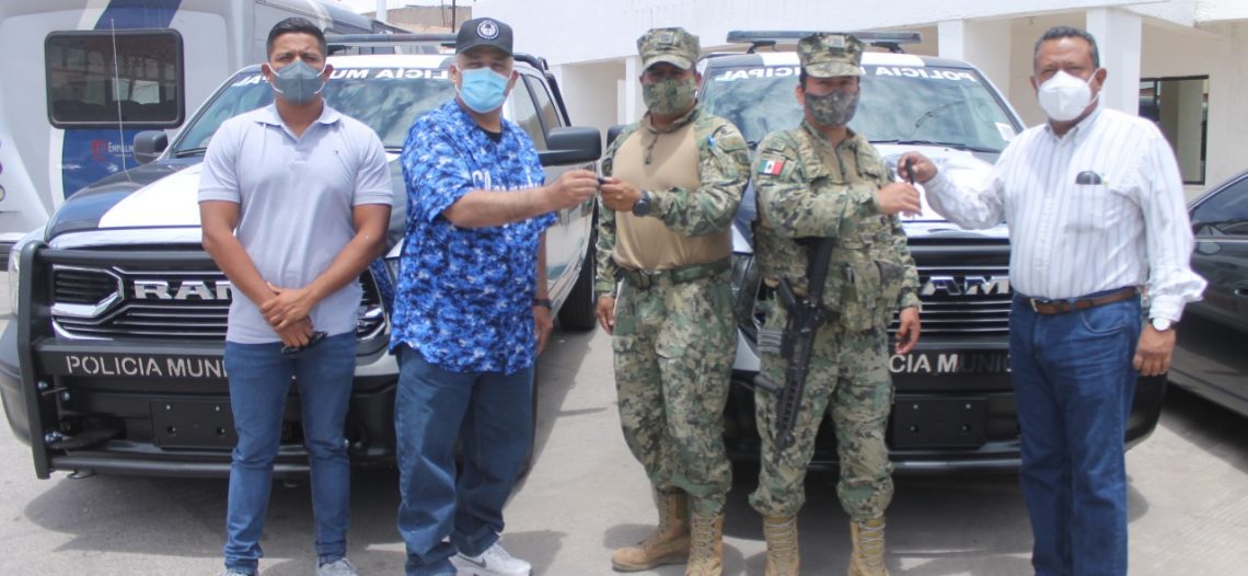Entregan dos nuevas patrullas para Seguridad Pública Municipal