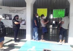 Transcurre en orden aplicación de vacunas en Guaymas.