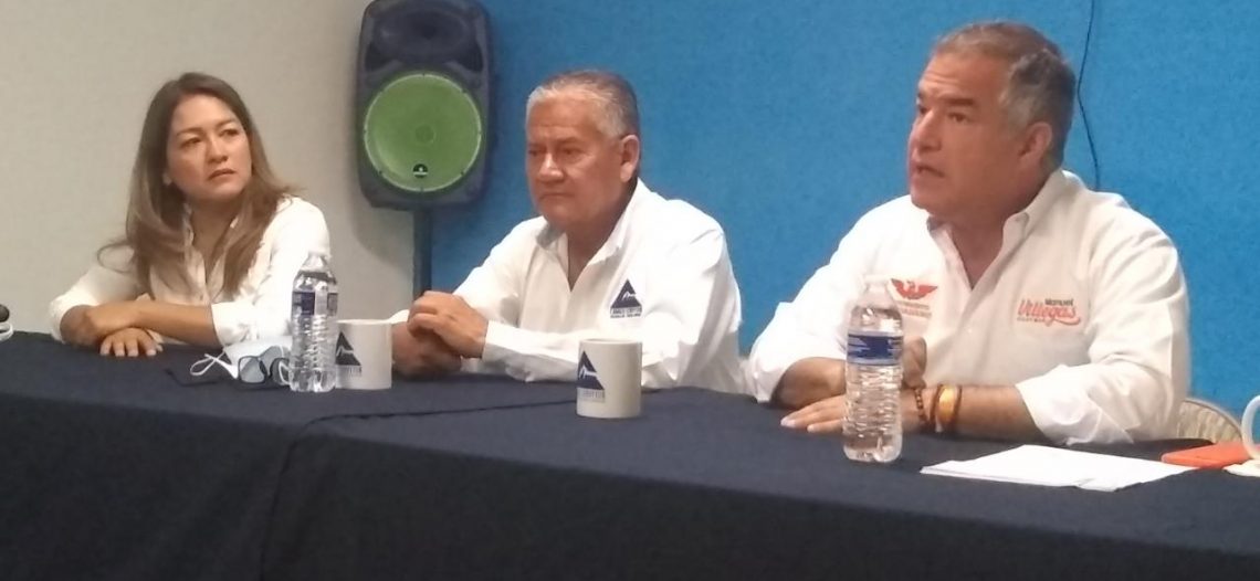 Promoverán Manuel Villegas y Carla Neudert la inversión y proyectos para Guaymas