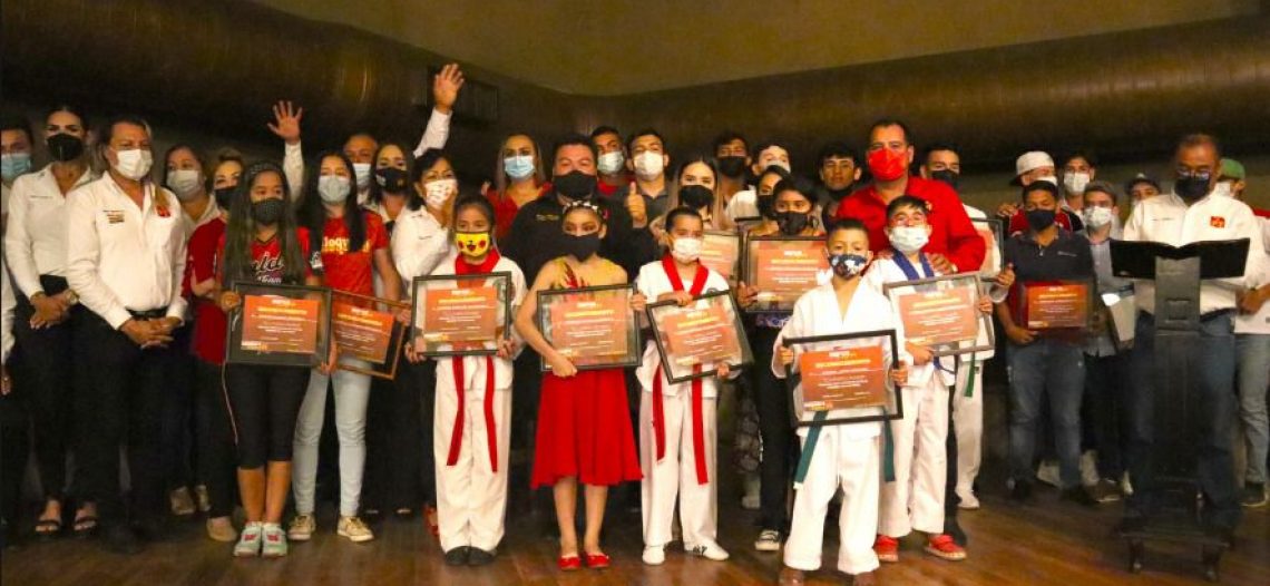 “Rodolfo Lizárraga reconoce el talento deportivo de Guaymas”