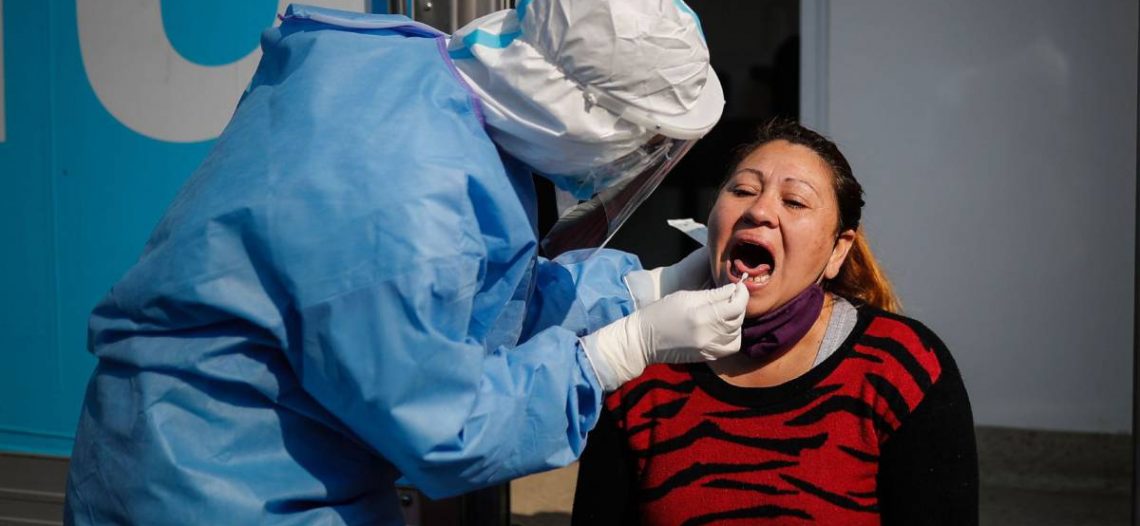 Nuevo León reporta 117 casos de covid en personas vacunadas