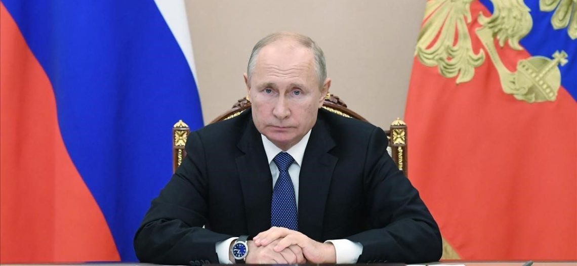 Putin ‘calienta’ cumbre con Biden; llena de elogios a Trump
