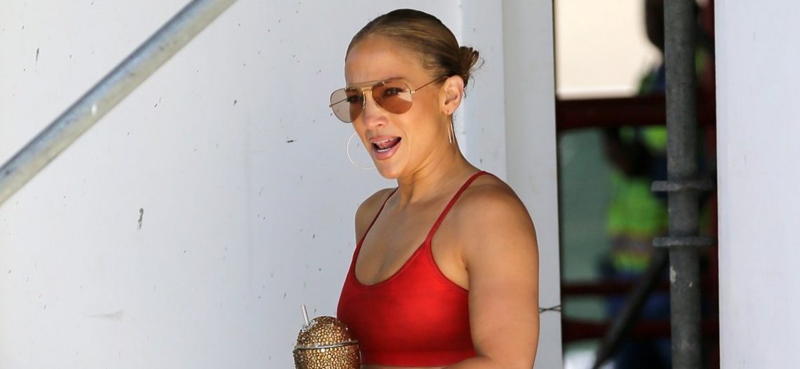 Jennifer Lopez protagonizará thriller de ciencia ficción