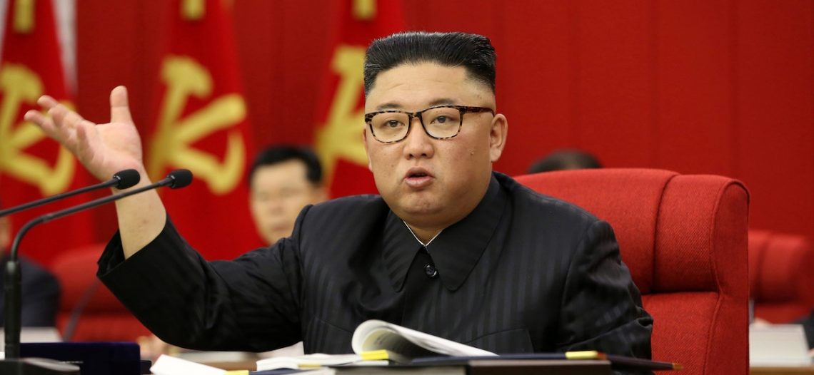 Kim Jong-un hace despido masivo tras ‘incidente grave’ de covid