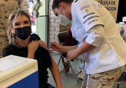 Destaca Gobernadora avance en vacunación y reitera llamado a aplicarse el biológico