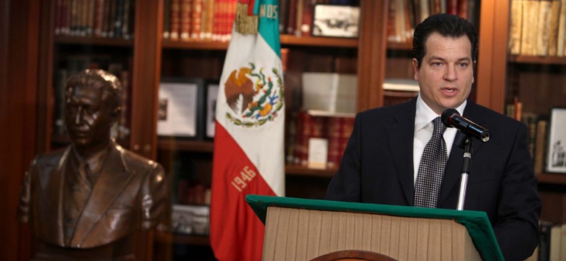 Hay orden de aprehensión contra Miguel Alemán Magnani; lo acusan de defraudación