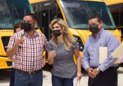 Mantiene Gobernadora trabajo intenso en municipios de la sierra