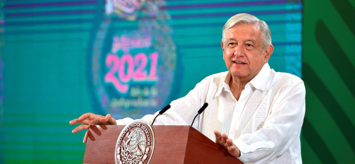 Consulta popular se va a convertir en un hábito: López Obrador