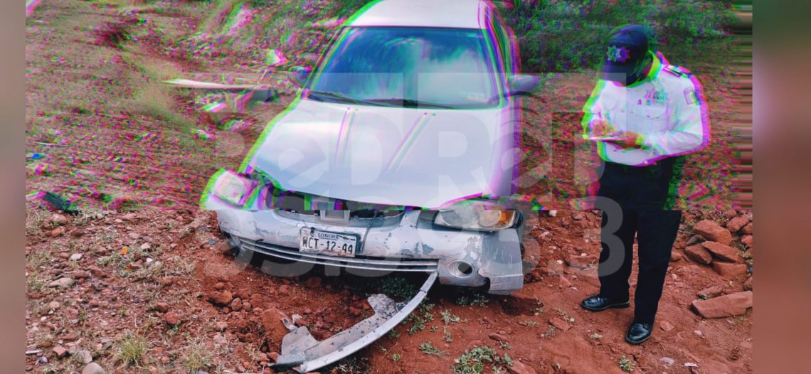 Por evitar atropellar a un «can» se salió de la carretera