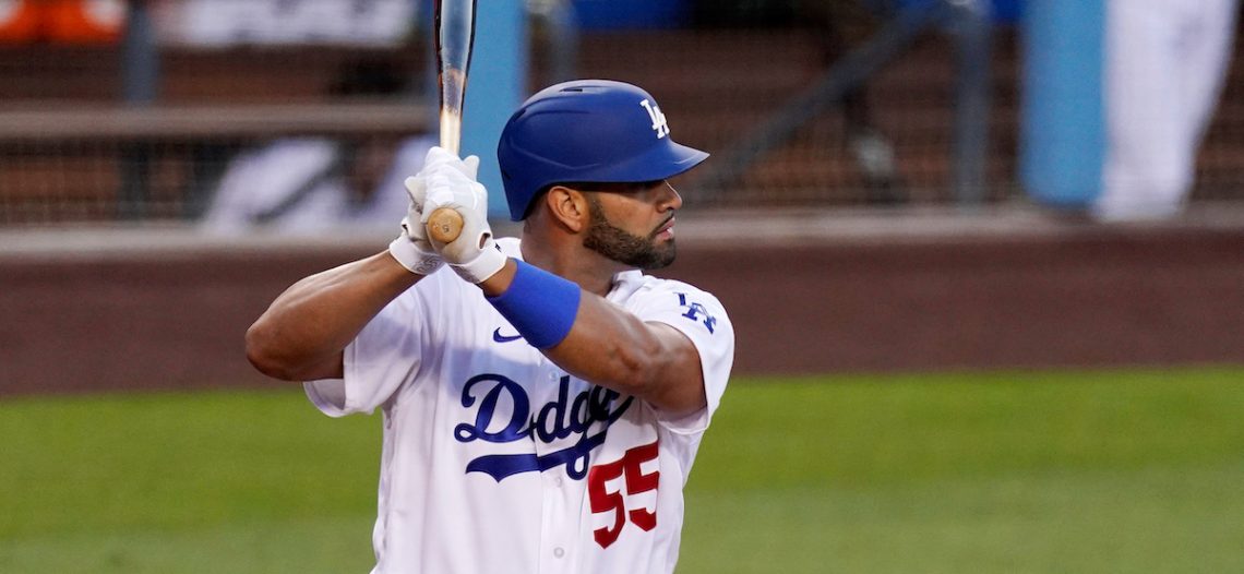 Dodgers derrotan a Angelinos con batazo de Pujols