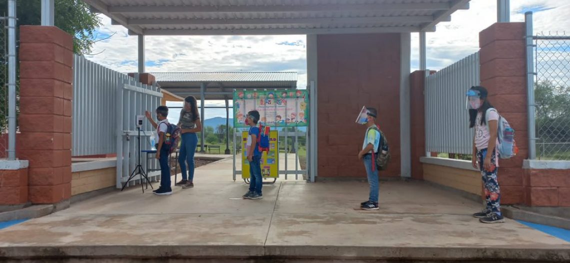 Lo dicho: no todas las escuelas estaban listas y algunas ni siquiera pueden recibir alumnos