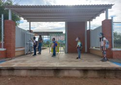 Lo dicho: no todas las escuelas estaban listas y algunas ni siquiera pueden recibir alumnos
