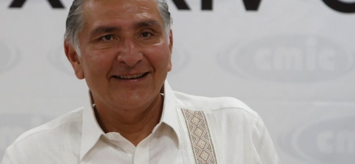 Ya labora el nuevo secretario de Gobernación; Adán Augusto López reconoció el esfuerzo de su predecesora