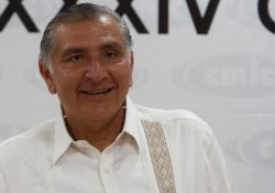 Ya labora el nuevo secretario de Gobernación; Adán Augusto López reconoció el esfuerzo de su predecesora