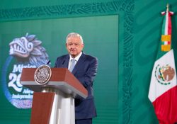 Dan libertad a maestros para volver a aulas; pactan vuelta presencial con estados