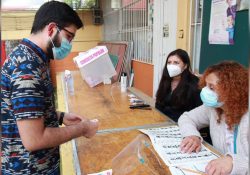 Consulta Popular: Comienza el cierre de las mesas receptoras