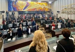 Rinde protesta la LXIII Legislatura del Congreso del Estado de Sonora; está integrada por 19 diputadas y 14 diputados