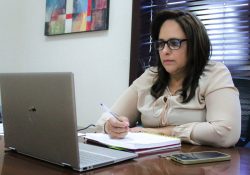 Trabajamos fuertemente para enderezar a Guaymas: Karla Córdova