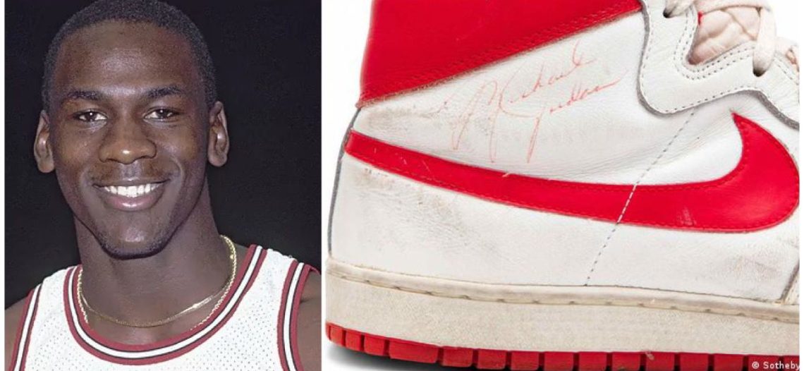 Subastan tenis de Michael Jordan en casi 1,5 millones de dólares