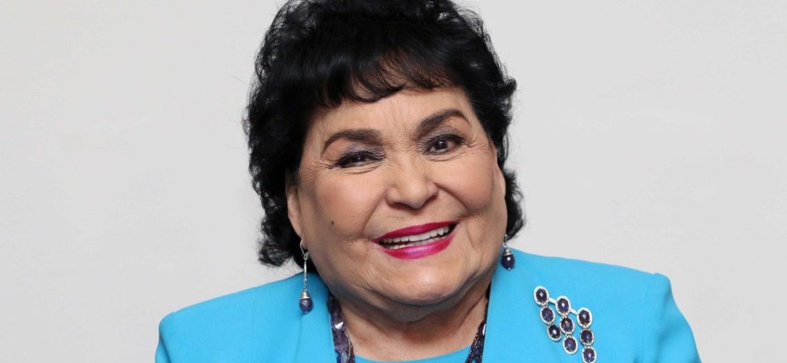 Carmen Salinas en coma y con respiración artificial