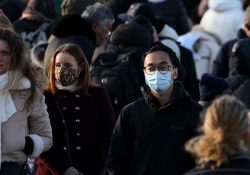 Por variante Ómicron, Reino Unido convoca a reunión urgente del G7