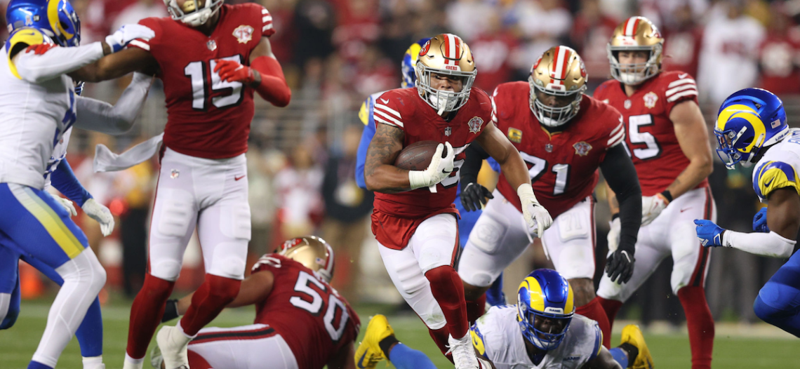 San Francisco logra su primera victoria en casa