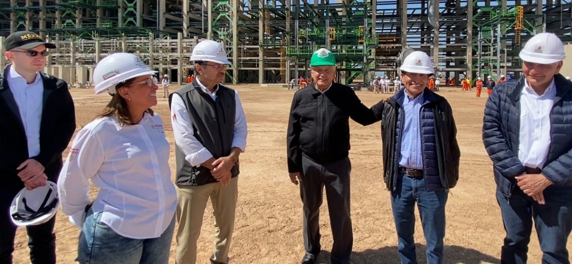 López Obrador anuncia inversión de 60 mil mdp en refinería de Tula, Hidalgo